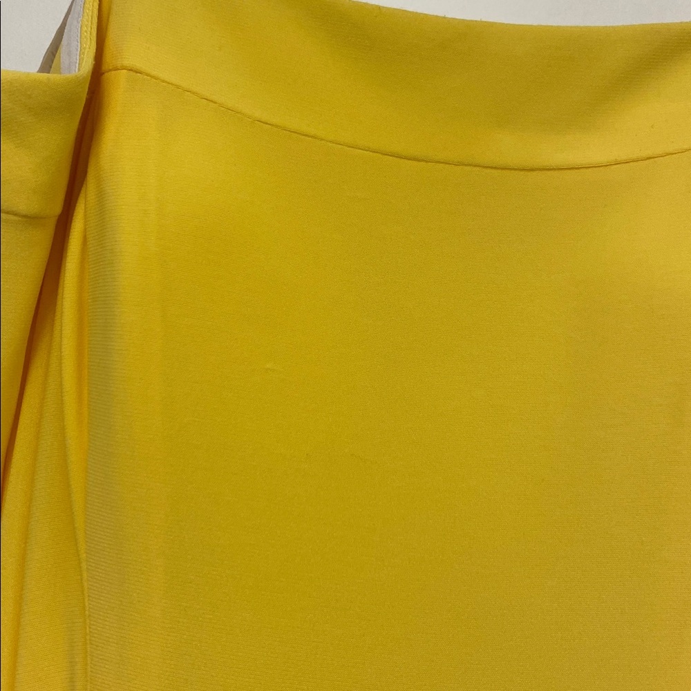 Elegant Canary Yellow Off-Shoulder Dress - Picture 5 of 8